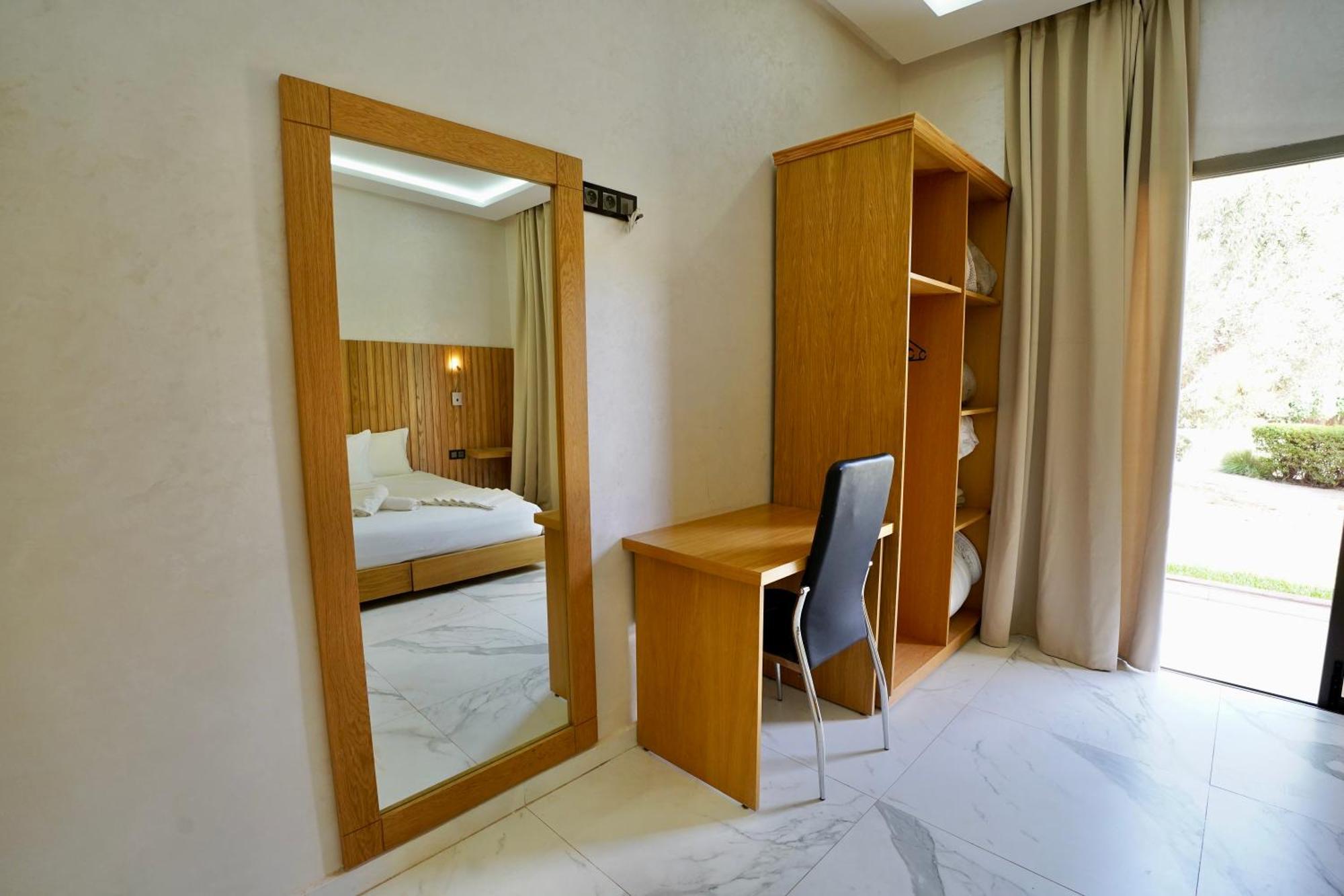 Ourika Camp Suites Hotel & Resort El Harkat Екстериор снимка