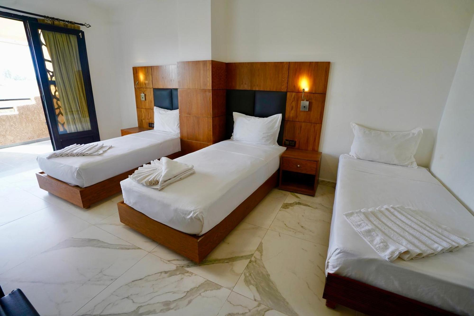 Ourika Camp Suites Hotel & Resort El Harkat Екстериор снимка
